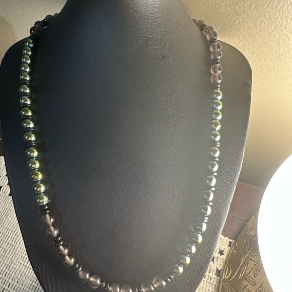 Green Hematite and Smoky Quartz Beaded Necklace - Picture 6 of 6
